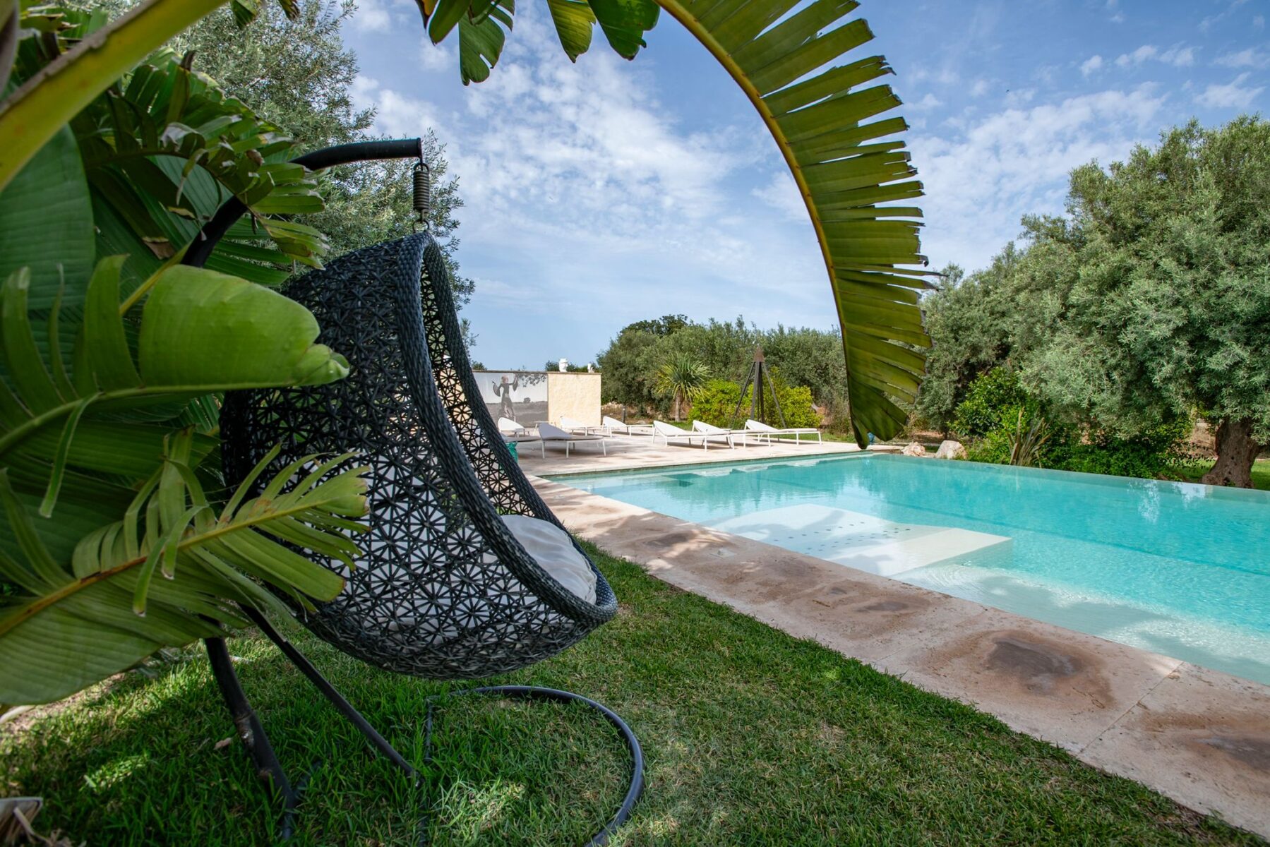 Zahir Country House: Sicilian Serenity Unlocked